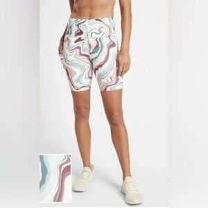 Athleta Women's Athleta Ultimate Stash Pocket Printed 7" Short Size XSmall